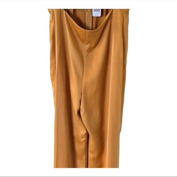 $149 Bebe  JUMPSUIT Women Medium Cut Out Yellow Wide LegSleeveless New - Picture 10 of 16